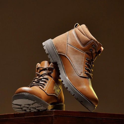 Rugged Terrain Brown Leather Boots – Heavy-Duty Comfort & Style
